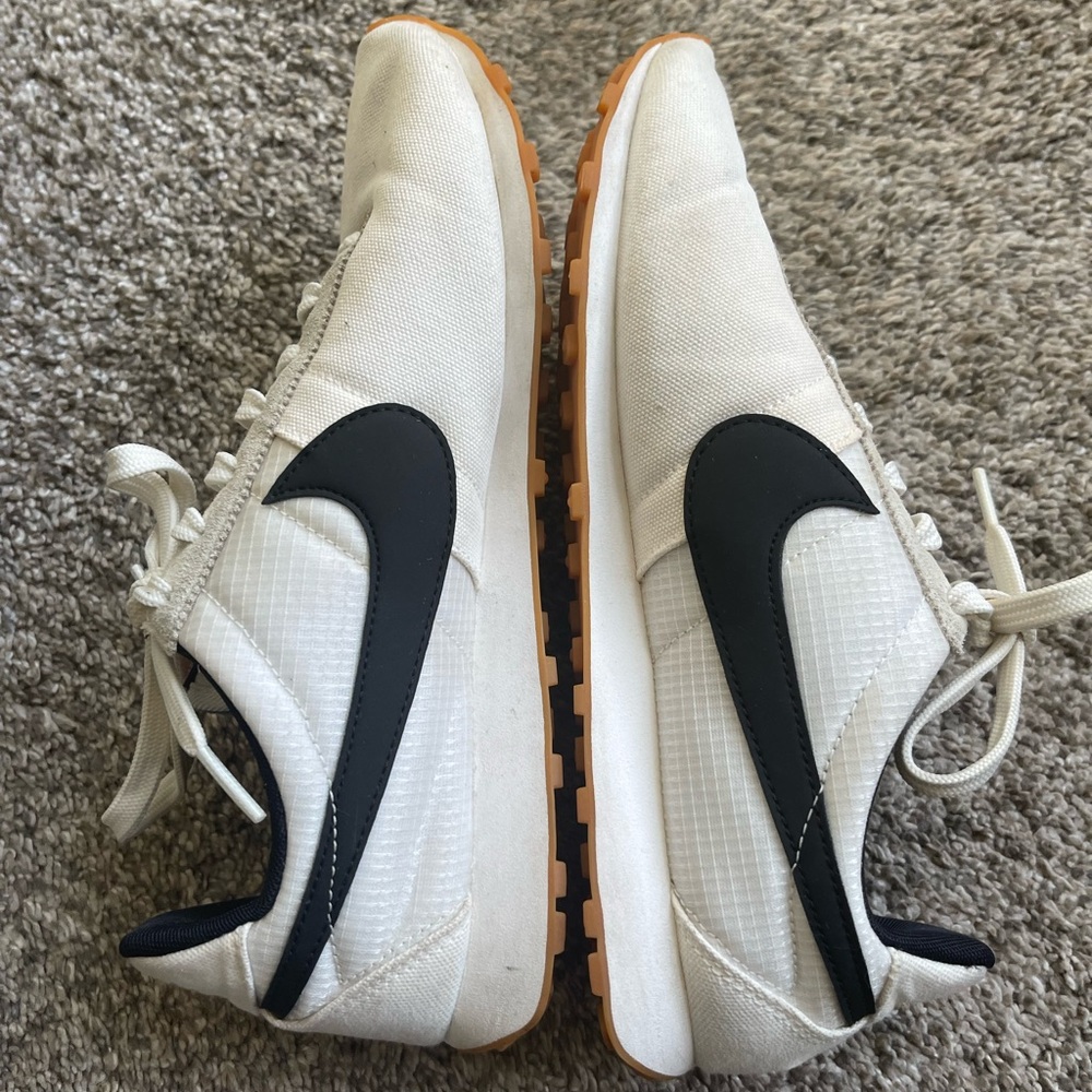 Nike Cortez white with black swoosh size 7.5 - Picture 8 of 11